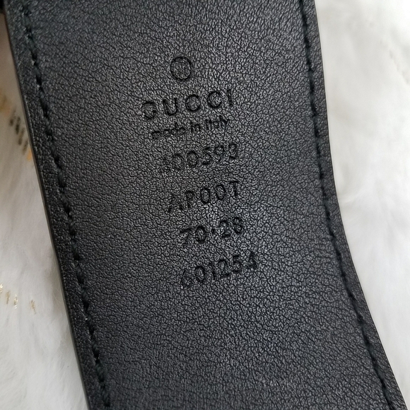 AUTHENTIC GUCCI MARMONT BLACK LEATHER BRASS BUCKLE - Picture 5 of 9